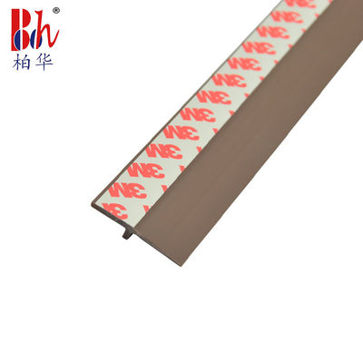 Co - sello inferior sacado de la puerta del Pvc de Brown con el desmontaje de tiempo de la puerta del garaje de la cinta auta-adhesivo de 3M