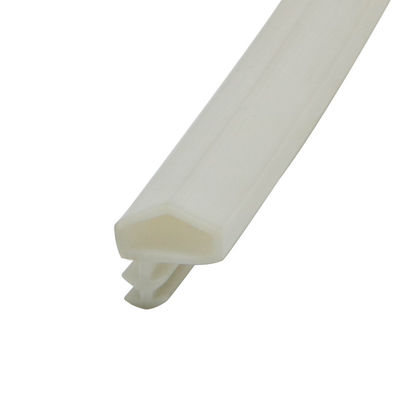La puerta de madera del Pvc de la tira del sello de puerta del OEM Weatherstrip el tipo lateral A del surco formado