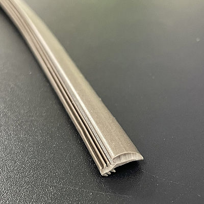 El tipo puerta de la ranura del Pvc del OEM Weatherstrip fácil instalar el CE aprobado