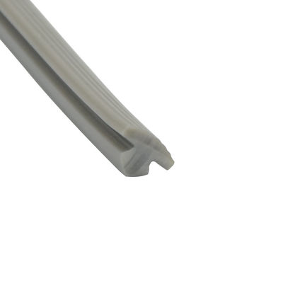 Tira de goma 7*5m m del PVC del OEM para la ropa Hang Bar